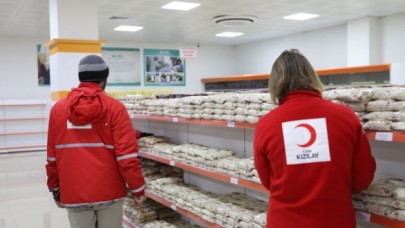 KIZILAY DEPREM BÖLGESİNDE SOSYAL MARKETLER AÇIYOR