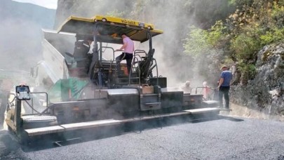 KÖY YOLLARINA 2022 YILINDA 183 KM ASFALT YAPILDI
