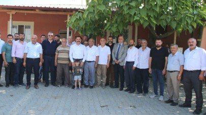 KÖYLÜNÜN SORUNLARINI DİNLEDİLER