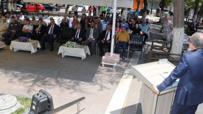 KUTLAMALARA VATANDAŞ İLGİSİZ KALDI
