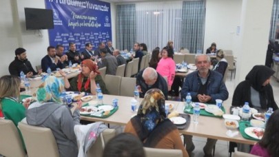 KYK’DA KALAN AİLELERLE İFTARDA BULUŞTU