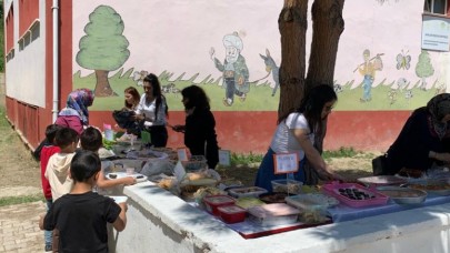 LİNA BEBEK YARARINA KERMES DÜZENLENDİ