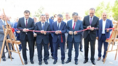 MACİT ZEREN FEN LİSESİ’NDE TÜBİTAK 4006 FUARI AÇILDI
