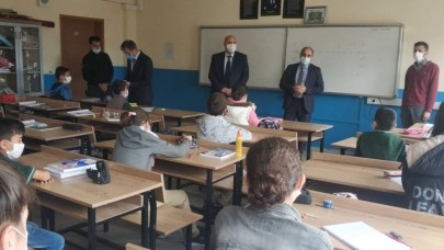 MEHMET PAŞA ORTAOKULU’NU ZİYARET ETTİ