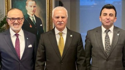 MENEKŞE ADAY ADAYLIĞINI AÇIKLADI