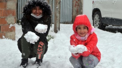 MERZİFON BEYAZA BÜRÜNDÜ