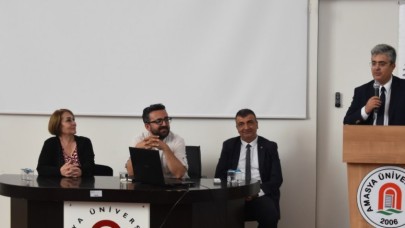 MERZİFON MYO’DA MEDYA VE KARİYER SÖYLEŞİSİ DÜZENLENDİ