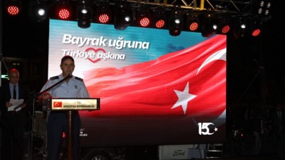 MİLYONLAR, ÇELİKTEN UÇAKLARA, TANKLARA ETİYLE, KANIYLA DUR DEDİ