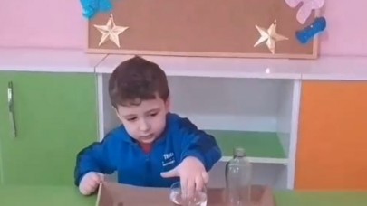 MİNİKLERİN DENEY ÇALIŞMALARI DEVAM EDİYOR