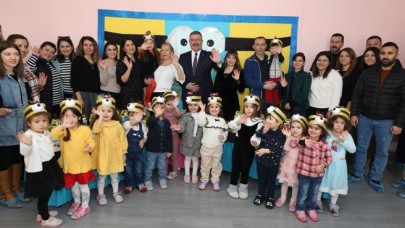 MİNİKLERİN KARNE HEYECANINA ORTAK OLDU