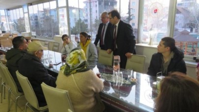 MİSAFİRLERİMİZİ ÖĞRETMENEVİNDE ZİYARET ETTİ
