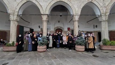 MÜFTÜLÜK 42 ÜNİVERSİTE ÖĞRENCİSİNE BARINMA İMKANI SAĞLADI