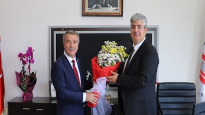 MÜHENDİSLİK FAKÜLTESİ DEKANLIĞINA BİLGİN ATANDI