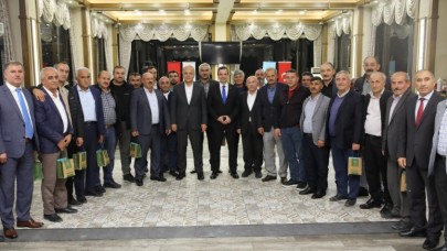 MUHTARLAR ONURUNA YEMEK VERİLDİ