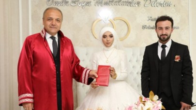 ‘Mutlulukları paylaştıkça mutlu oluyoruz’