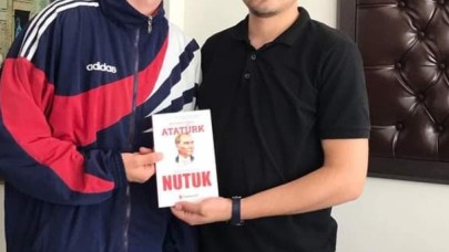 NUTUK KİTABINI HER TÜRK GENCİ MUTLAKA OKUMALIDIR