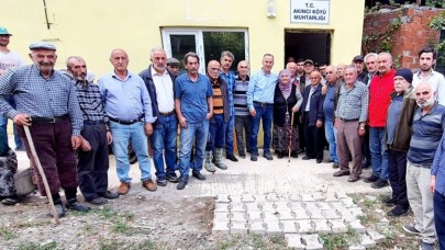 OFLU, ORMAN KÖYLÜSÜ İLE BULUŞTU