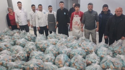 ÖĞRENCİLER ÜRETTİKLERİ 54 BİN EKMEĞİ DEPREM BÖLGESİNE GÖNDERDİ