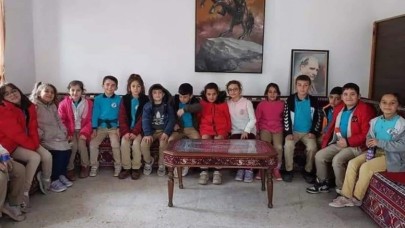 ÖĞRENCİLER ZAMANDA YOLCULUK YAPTI