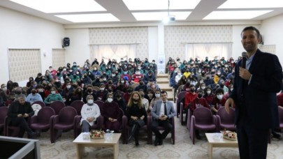 ÖĞRENCİLERE ‘GİRİŞİMCİLİK’ ANLATILDI