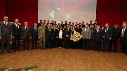 ÖĞRETMENLİK, DÜNYANIN EN KUTSAL VE EN SAYGIN MESLEKLERİNDEN BİRİDİR