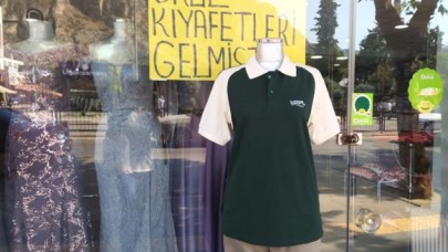 OKUL FORMALARI VİTRİNE ÇIKTI