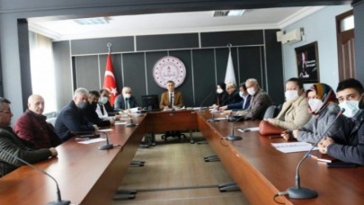 OKUL MÜDÜRLERİ İLE 1. YARIYIL DEĞERLENDİRME TOPLANTILARI YAPILDI