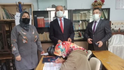 OKUMA KURSUNU ZİYARET ETTİ