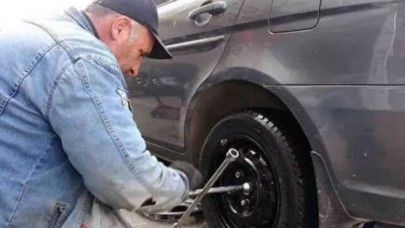 OTO LASTİKÇİLERDE KIŞ LASTİĞİ MESAİSİ