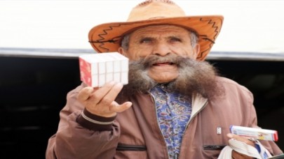 "PALA KOVBOY" ENGELLERİ NEŞESİ VE ÇALIŞKANLIĞIYLA AŞIYOR