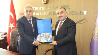 PALANDÖKEN’DEN AMASYA ESNAF ODASINA ZİYARET