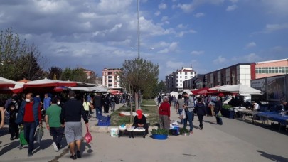 PAZAR YERLERİ NORMALE DÖNÜYOR