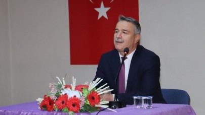 REKTÖR ELMACI, SOSYAL BİLİMLER LİSESİ ÖĞRENCİLERİYLE BULUŞTU