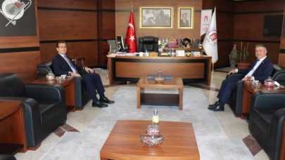 REKTÖR ELMACI’YA İADE-İ ZİYARET