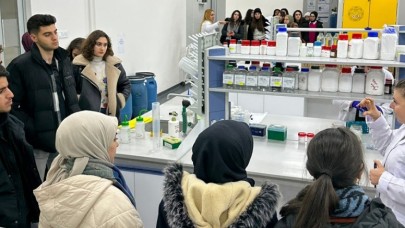 SAĞLIK HİZMETLERİ MYO ÖĞRENCİLERİ TEKNİK GEZİ DÜZENLEDİ