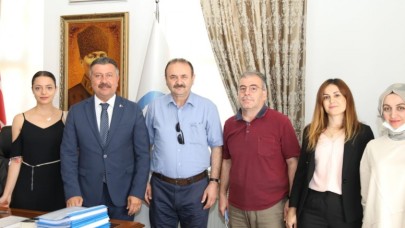 ŞAHİNOĞLU, BAŞKAN KARGI’YI ZİYARET ETTİ