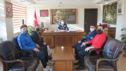 ŞAMPİYON’DAN KAYMAKAM GÜLDOĞAN’A ZİYARET