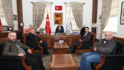 SEÇGEN VE YÖNETİMİ BAŞKAN KARGI’YI ZİYARET ETTİ