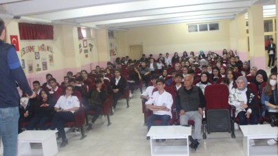 SİBER SUÇLARLA MÜCADELE OKULLARDA DEVAM EDİYOR
