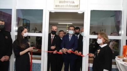 SIFIR ATIK KÜTÜPHANESİ AÇILDI