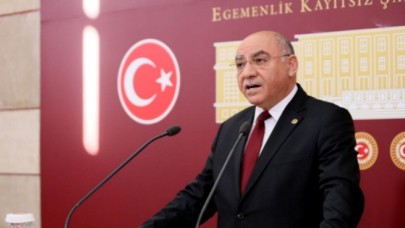 "SİYASET, KAMERALAR ÖNÜNDE POLEMİK YARATMAKLA OLMAZ"