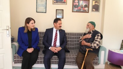 SOSYAL AİLE ZİYARETLERİYLE GÖNÜL KÖPRÜLERİ KURMAYA DEVAM EDİYOR