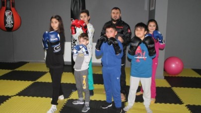 SPORLA YAŞADIKLARINI UNUTMAYA ÇALIŞIYORLAR