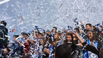 Sporseverlerden tribün tepkisi