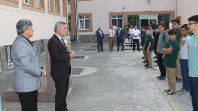 SULUOVA’DA 10 BİN 500 ÖĞRENCİ DERS BAŞI YAPTI