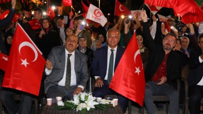 SULUOVA’DA, 15 TEMMUZ DEMOKRASİ VE MİLLİ BİRLİK GÜNÜ ANMA PROGRAMI DÜZENLENDİ