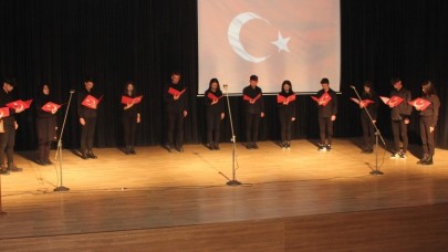 SULUOVA’DA İSTİKLAL MARŞININ KABULÜNÜN YILDÖNÜMÜ PROGRAMI DÜZENLENDİ