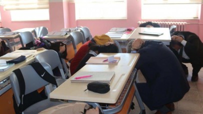 SULUOVA’DA Kİ TÜM OKULLARDA EŞ ZAMANLI DEPREM TATBİKATI YAPILDI