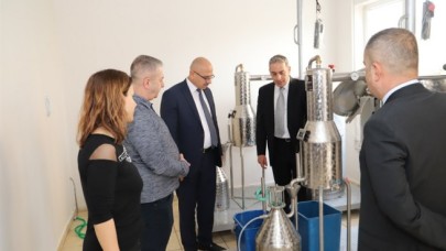 SULUOVA MYO’DA LAVANTA ÜRETİM TESİSİ KURULDU