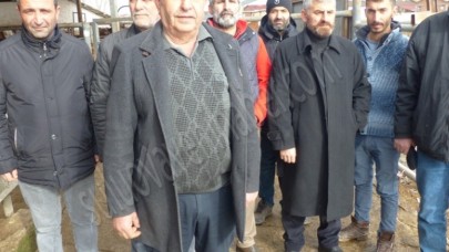 SULUOVALI BESİCİLER, DEPREMZEDELER İÇİN HAYVAN BAĞIŞINDA BULUNDU